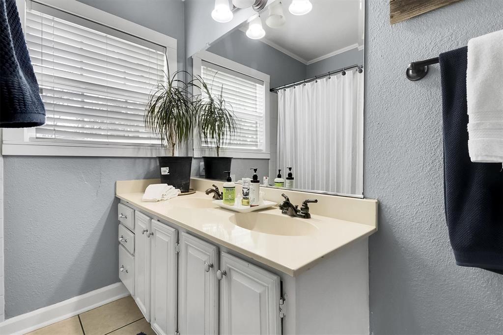 600 Bryson Street Property Photo 11