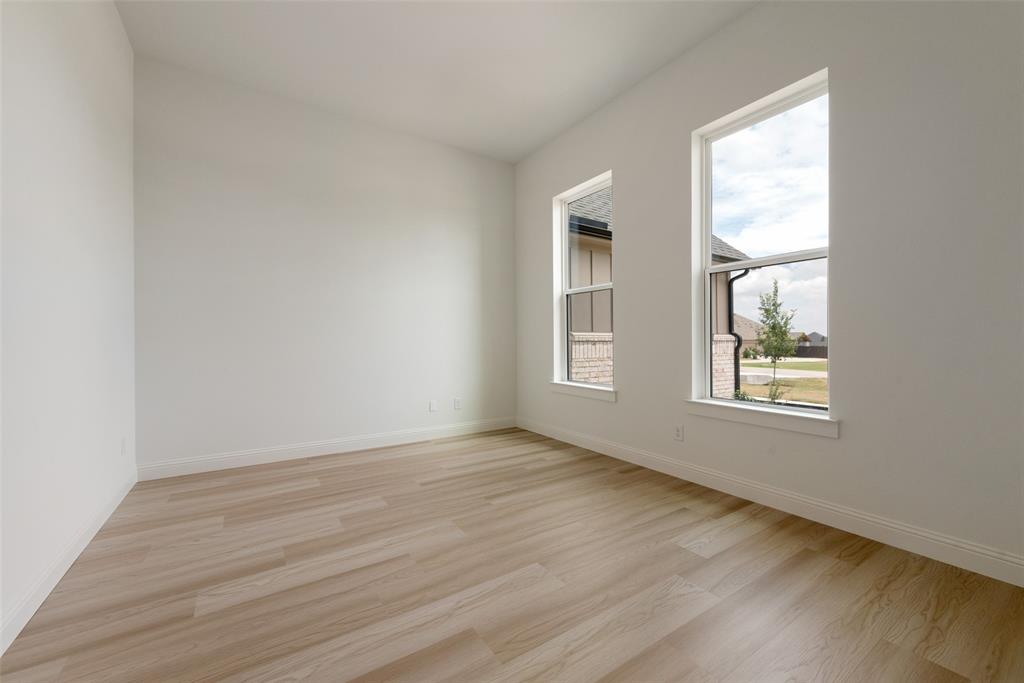 1117 Barrix Drive Property Photo 5