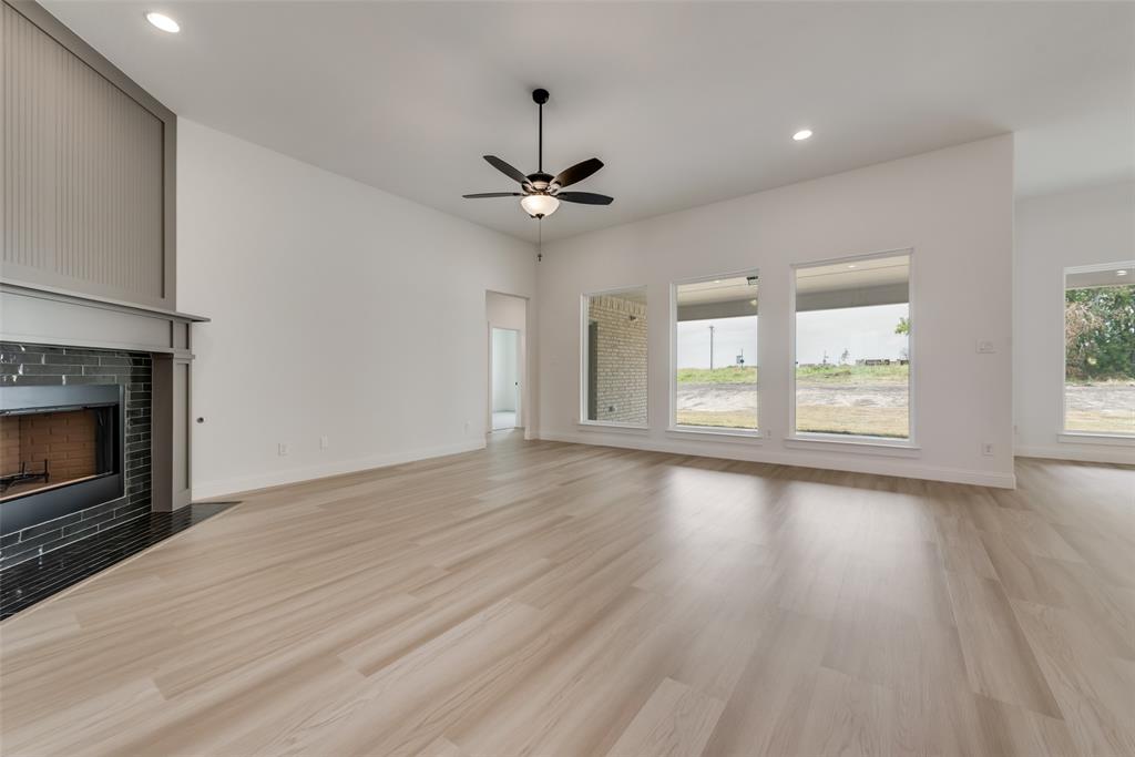 1117 Barrix Drive Property Photo 7