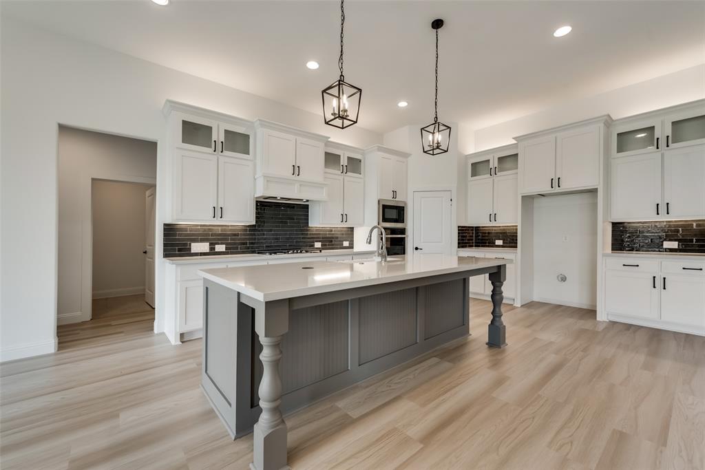 1117 Barrix Drive Property Photo 10