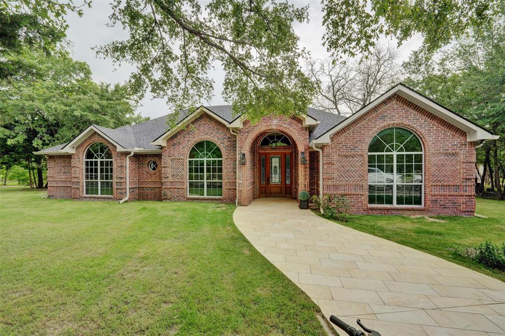 A0333 Real Estate Listings Main Image