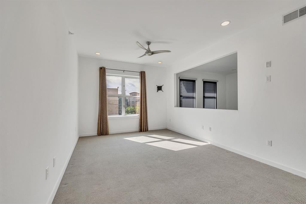 2608 Museum Way Property Photo 18