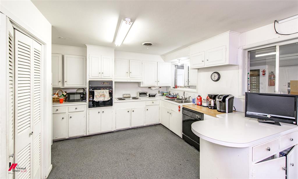 713 S Pine Street Property Photo 15