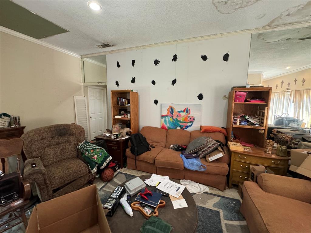 3002 Clear Lake Court Property Photo 8