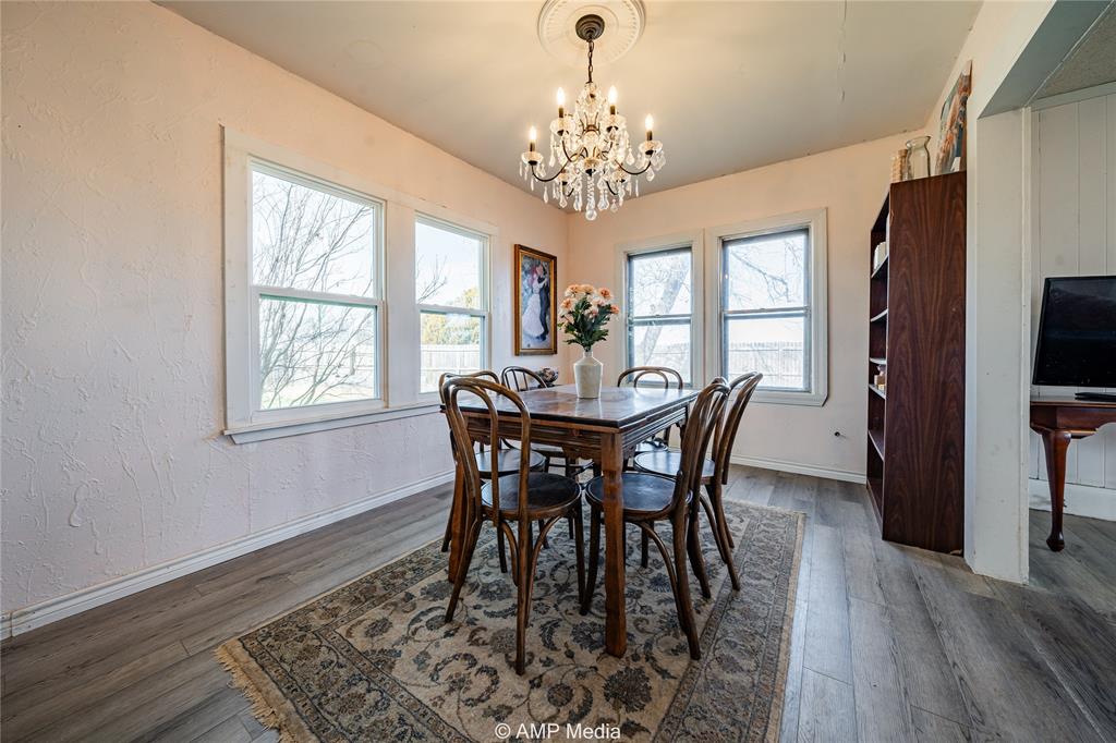 1408 Columbia Street Property Photo 12