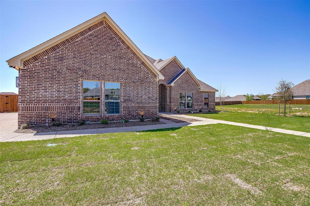 2488 Timber Hills Drive Property Photo 2