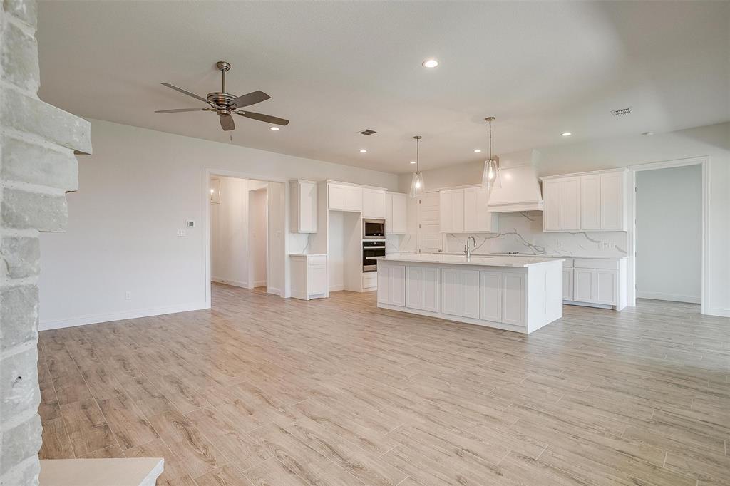 2488 Timber Hills Drive Property Photo 7
