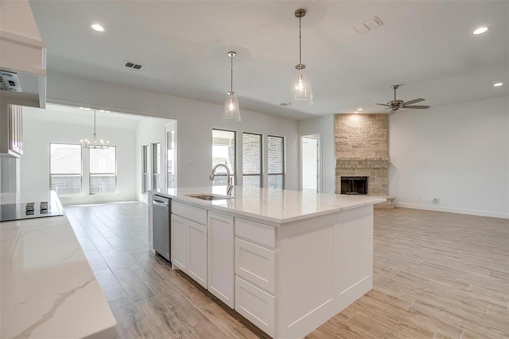 2488 Timber Hills Drive Property Photo 11