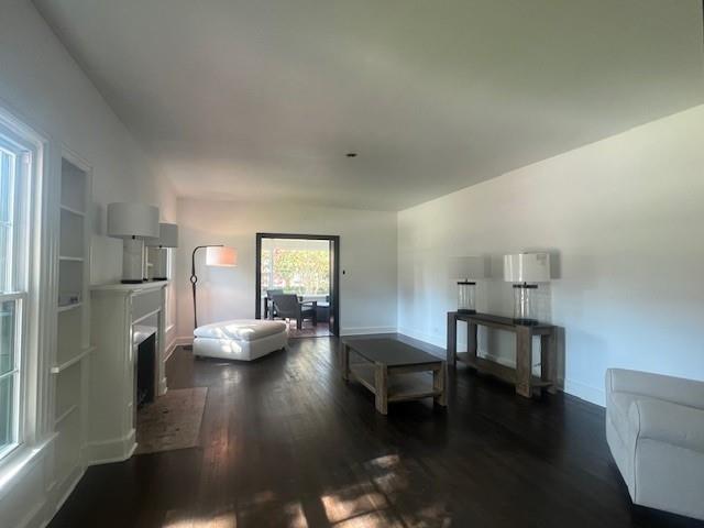 841 S Chilton Avenue Property Photo 4