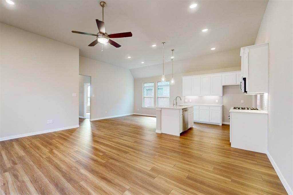 1140 South Hill Drive Property Photo 18