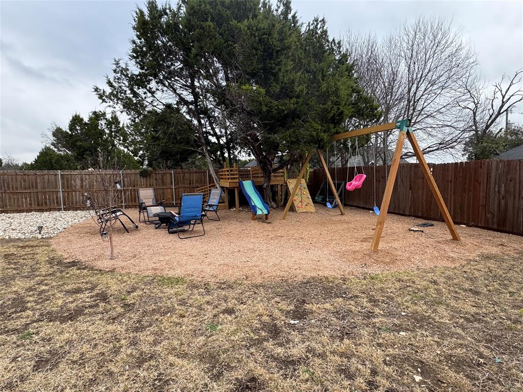 2813 Catfish Court Property Photo 7