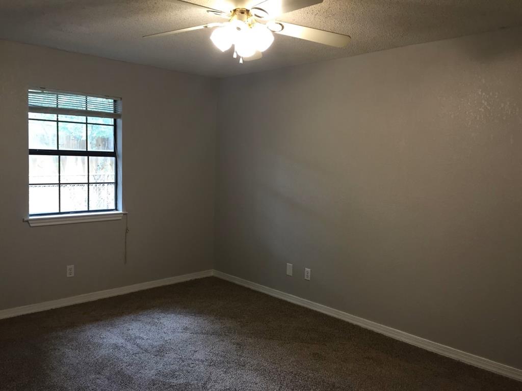 1821 N Alexander Street Property Photo 11