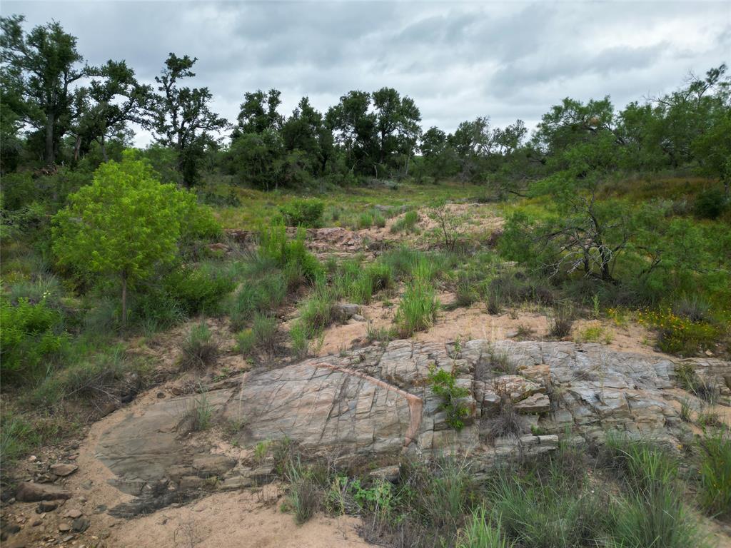 5862 Ranch Rd 965 Property Photo 1