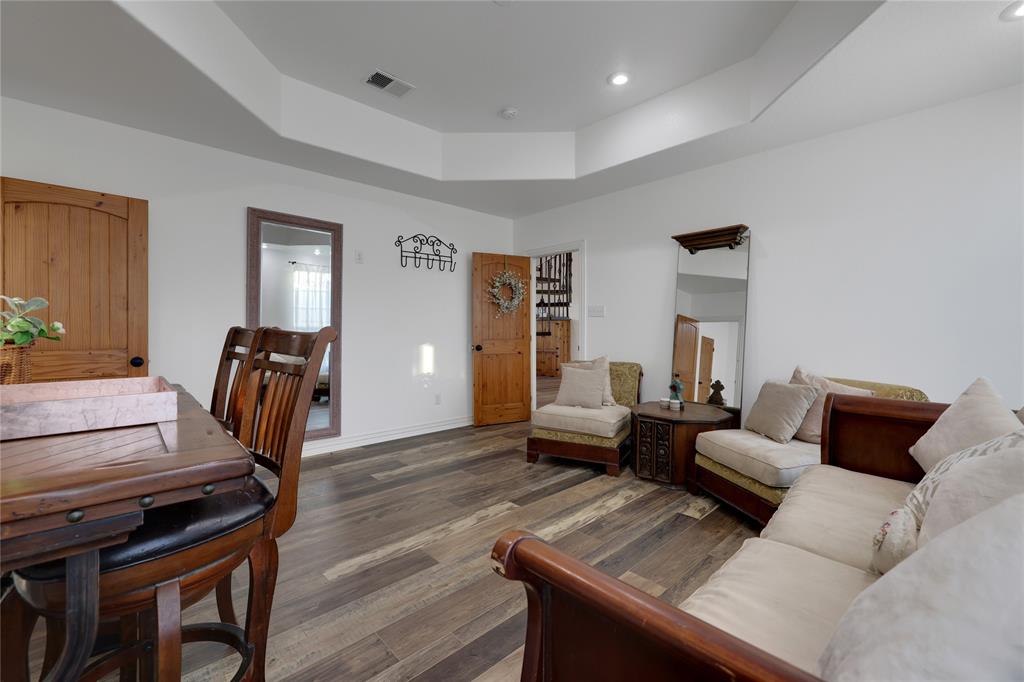 105 County Road 2239 Property Photo 25