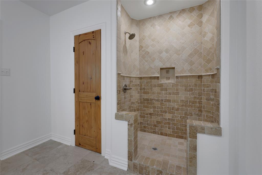105 County Road 2239 Property Photo 27