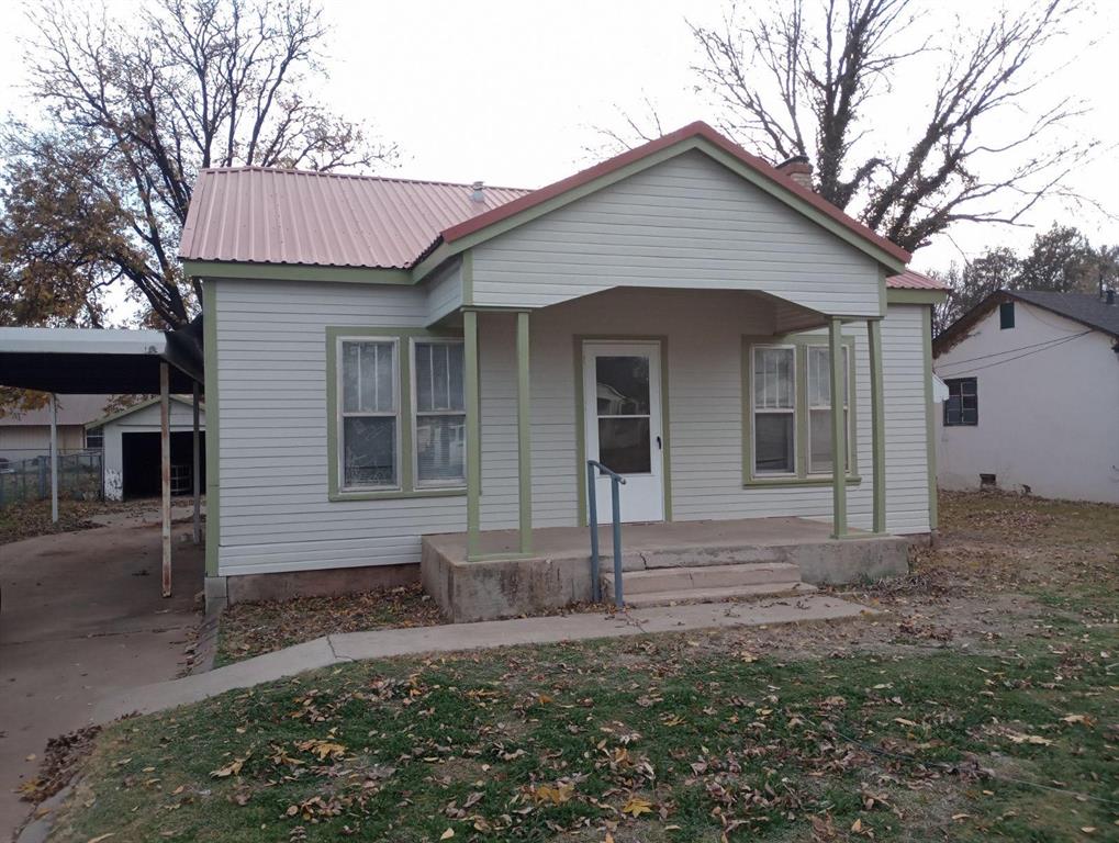 406 Se Ave H Property Photo
