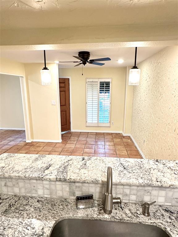 639 St Paul Drive Property Photo 5
