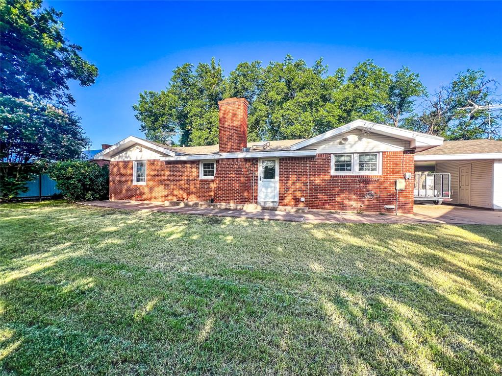 1802 N Avenue F Property Photo 29