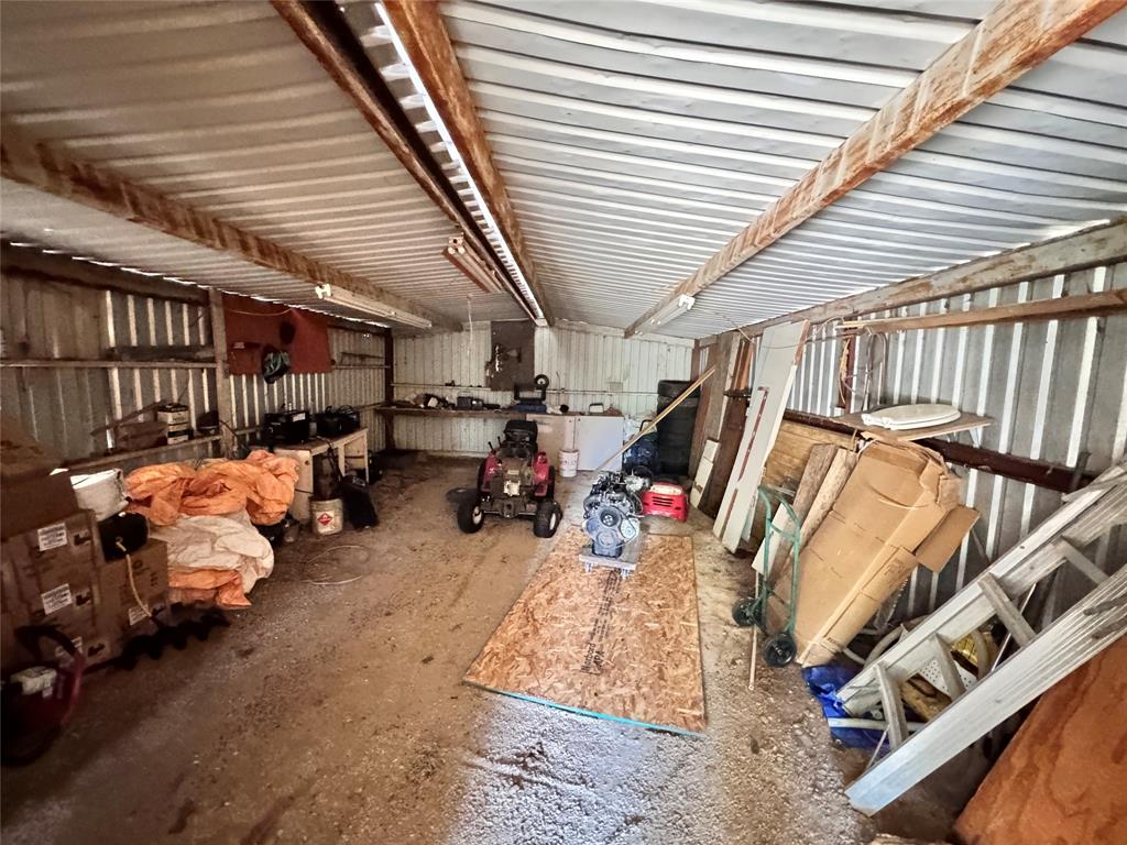 3600 Brook Valley Drive Property Photo 4