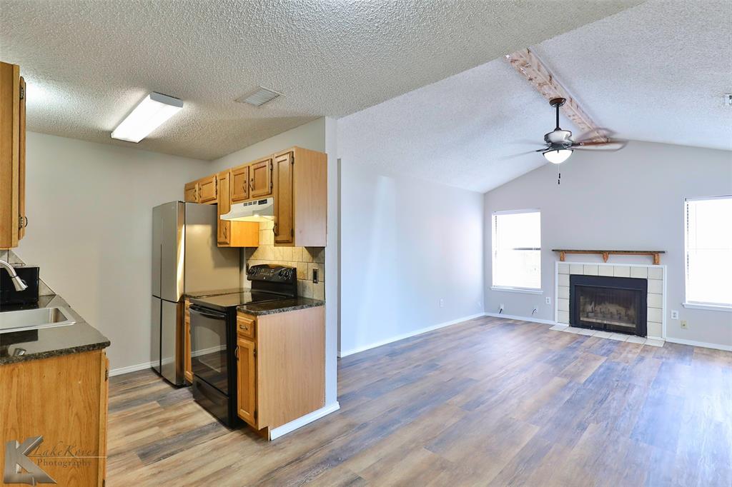 6022 Duchess Avenue Property Photo 6