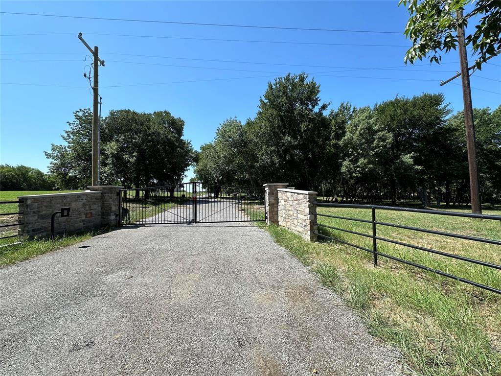 Lot 9, 1036 Waters Edge Drive Property Photo 2