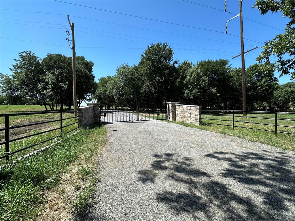 Lot 9, 1036 Waters Edge Drive Property Photo 3