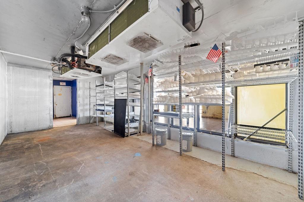 2600 E Belknap Street Property Photo 8