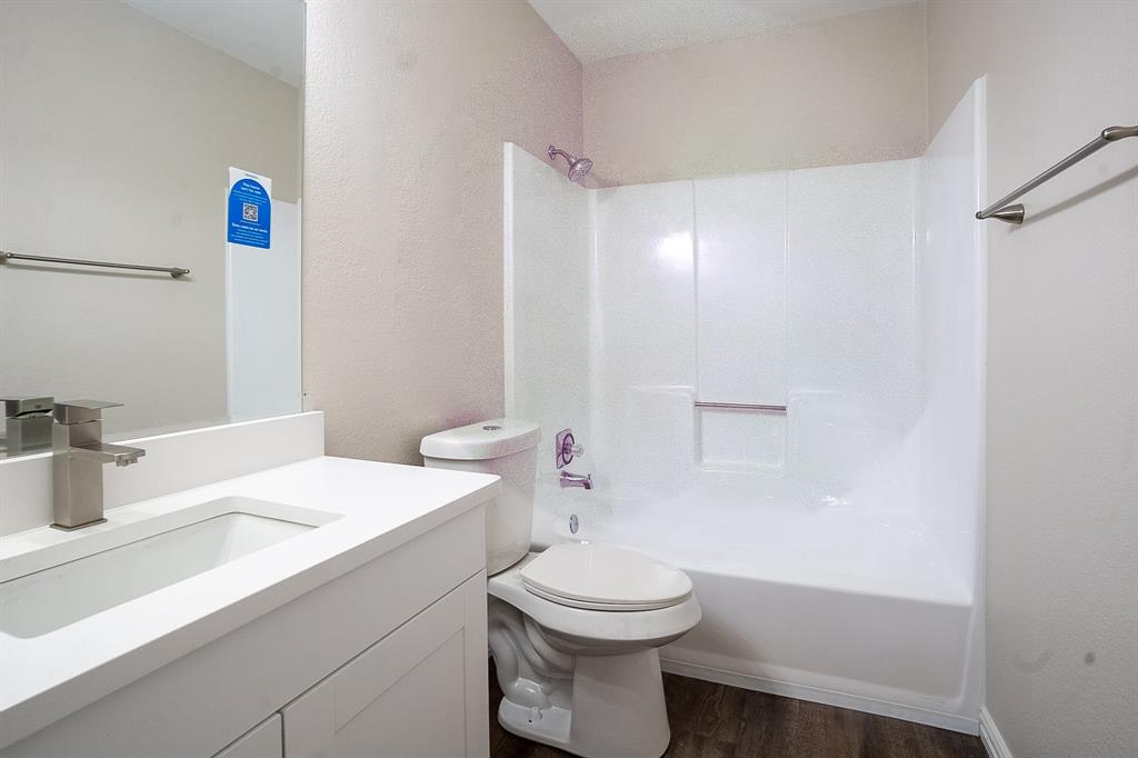 1200 Eastfield Drive Property Photo 7