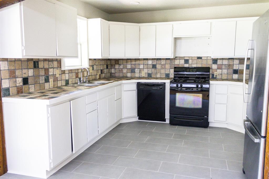 9516 Cr 197 Property Photo 16