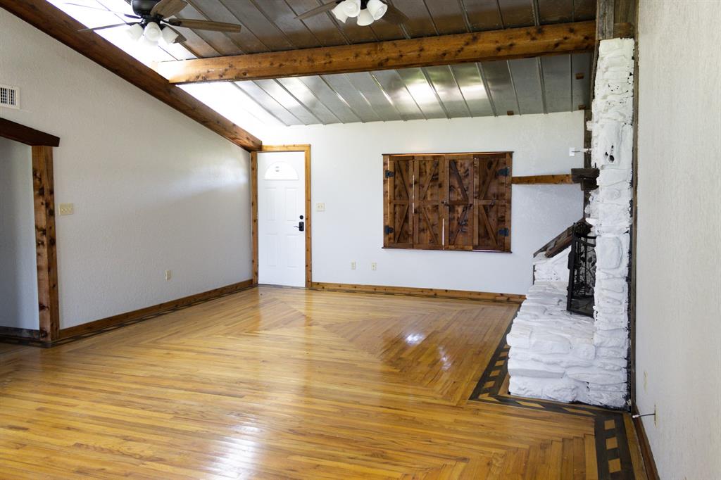 9516 Cr 197 Property Photo 17