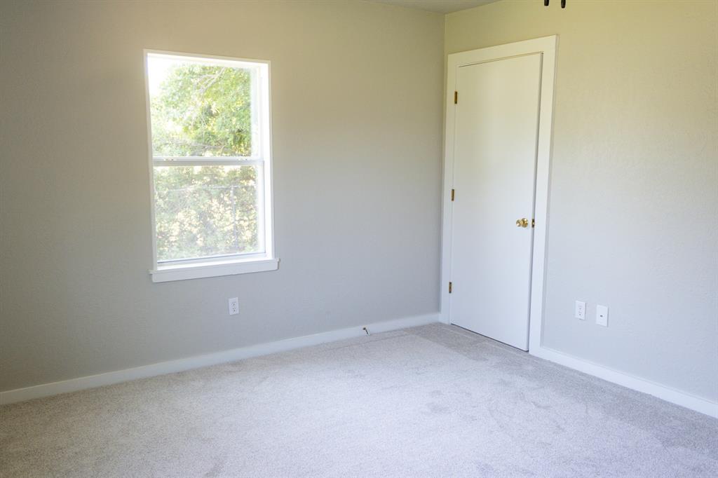 9516 Cr 197 Property Photo 28