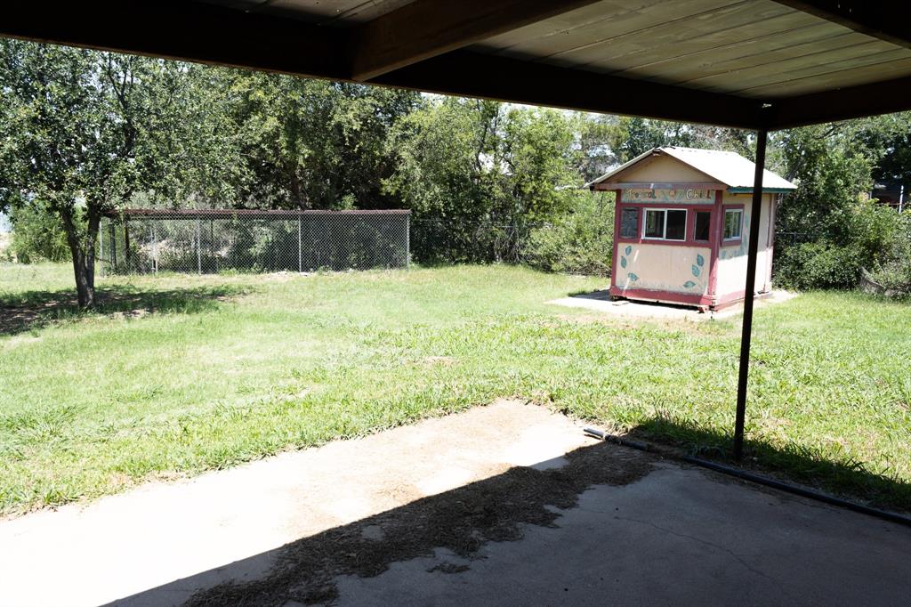 9516 Cr 197 Property Photo 34