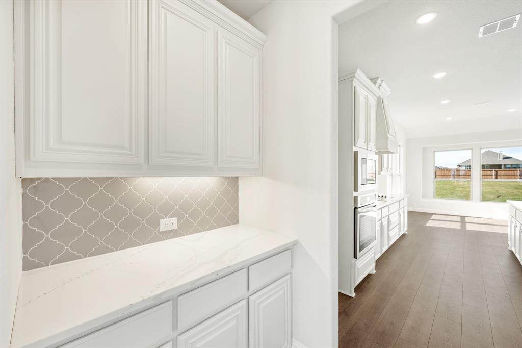 12705 Caliber Drive Property Photo 11