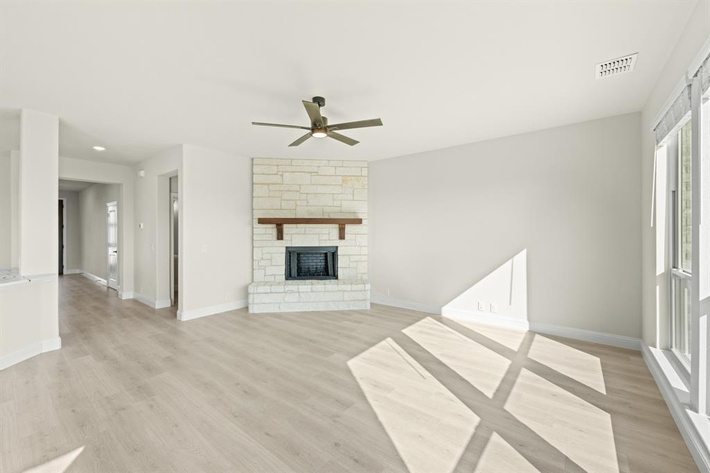12736 Ruger Road Property Photo 19