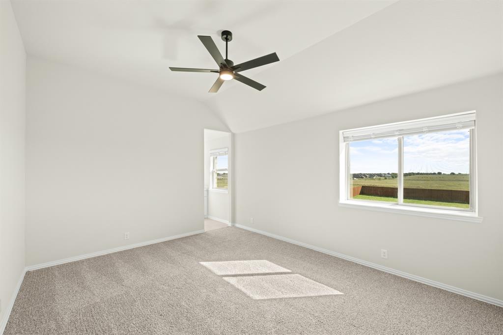12736 Ruger Road Property Photo 32
