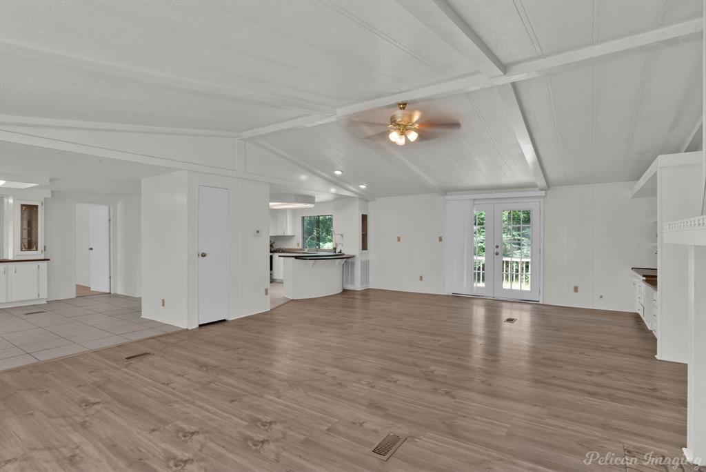 3176 Edson Boulevard Property Photo 11