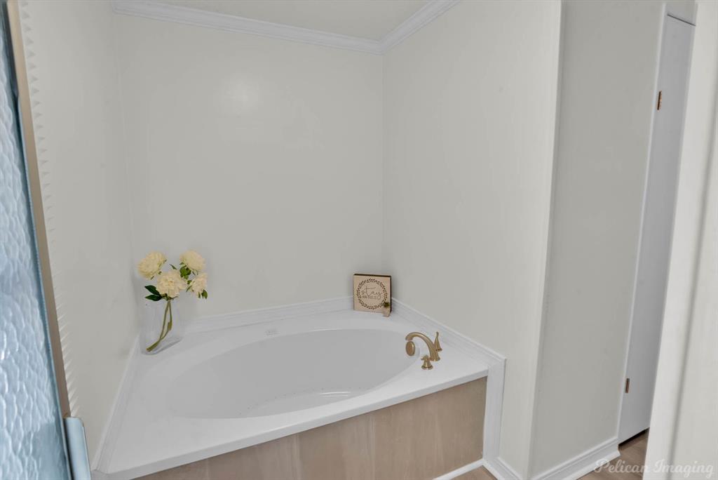 3176 Edson Boulevard Property Photo 15