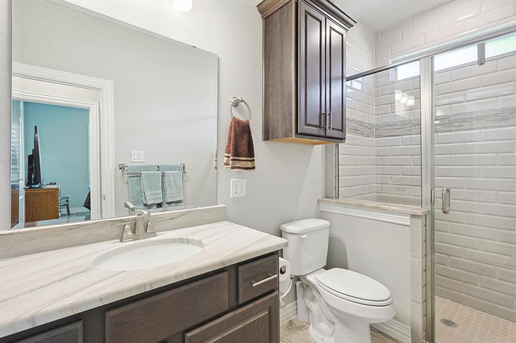 919 Alvero Place Property Photo 17