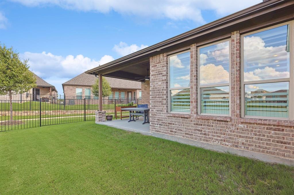919 Alvero Place Property Photo 23