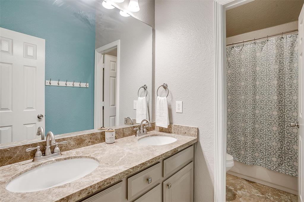 820 Alconberry Drive Property Photo 28