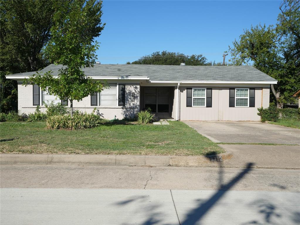 5712 Wentworth Street Property Photo 2