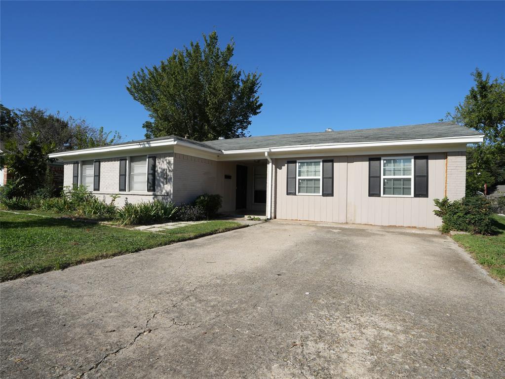 5712 Wentworth Street Property Photo 3