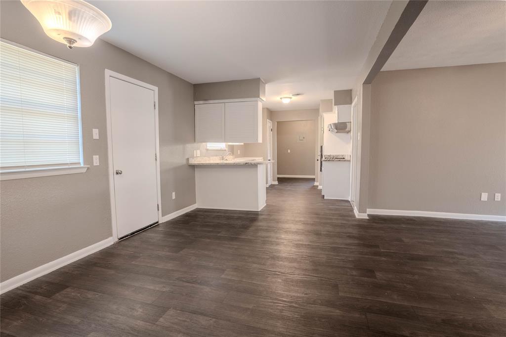 5712 Wentworth Street Property Photo 10