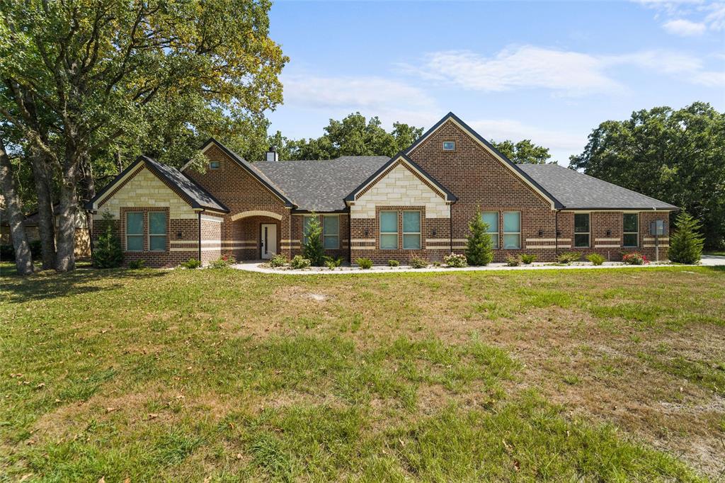 330 Lanier Road Property Photo 3