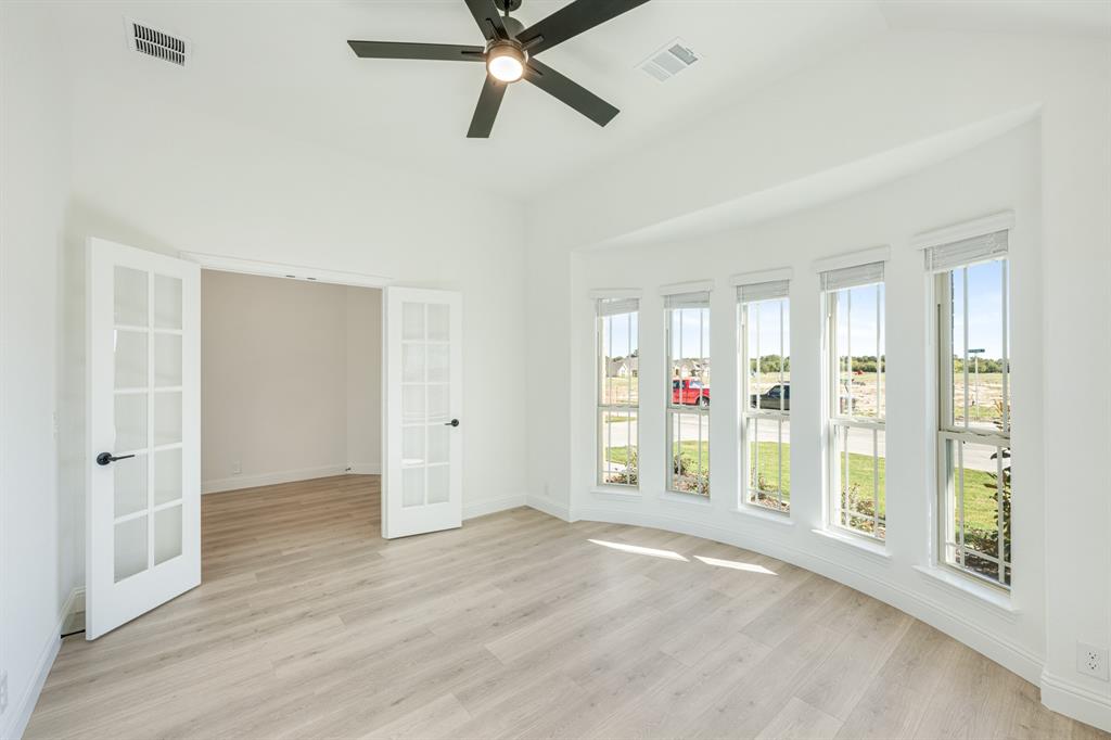 316 Keystone Drive Property Photo 5