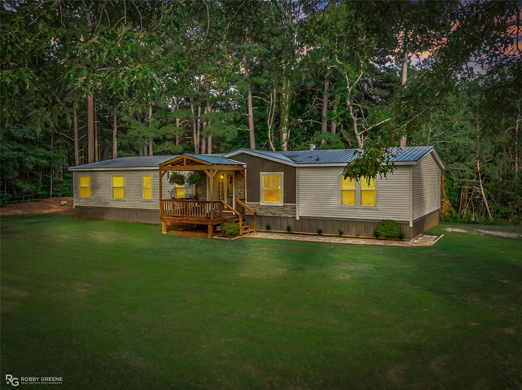 290 Robinson Road Property Photo