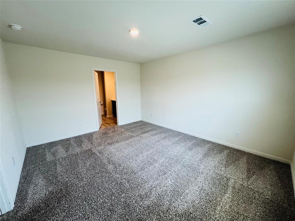 1432 Sunkiss Drive Property Photo 9