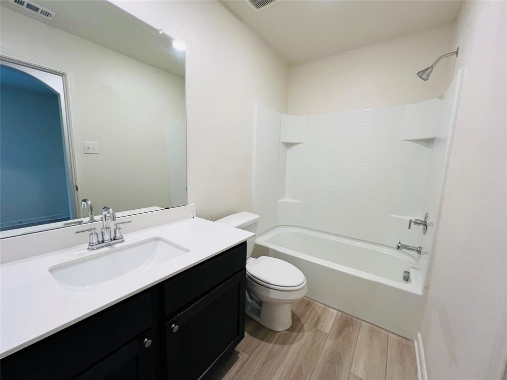 1432 Sunkiss Drive Property Photo 15