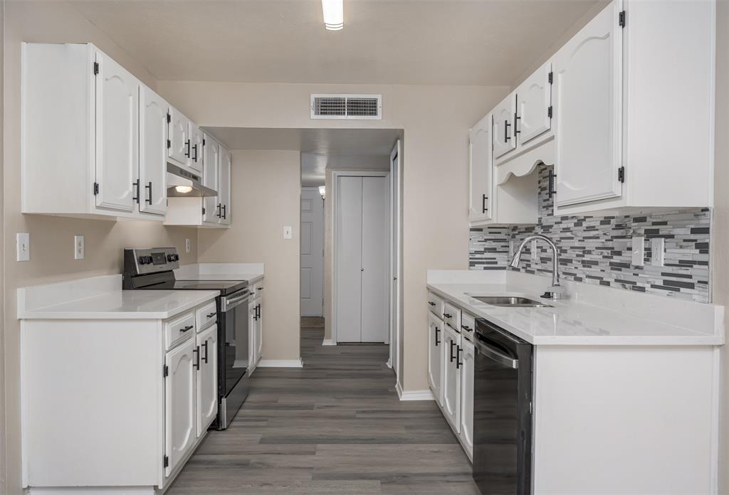 4500 Larner Street Property Photo 16