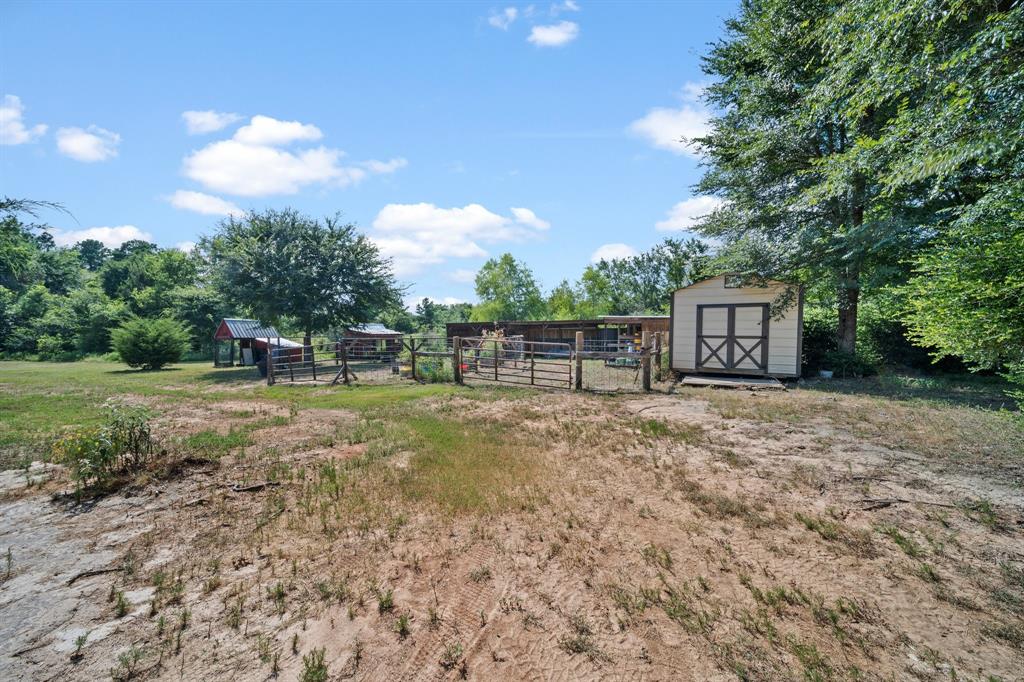 21121 Fm 542 Property Photo 32